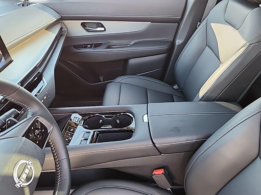 used 2025 Nissan Murano car, priced at $38,639