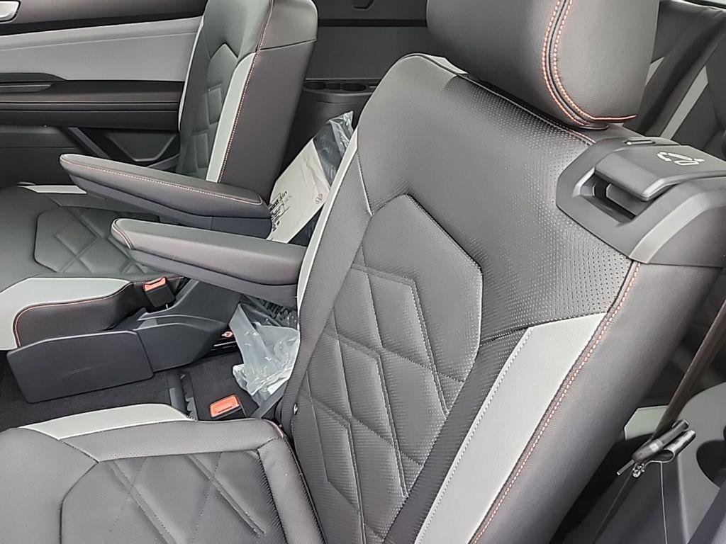 new 2026 Volkswagen Atlas car, priced at $47,862