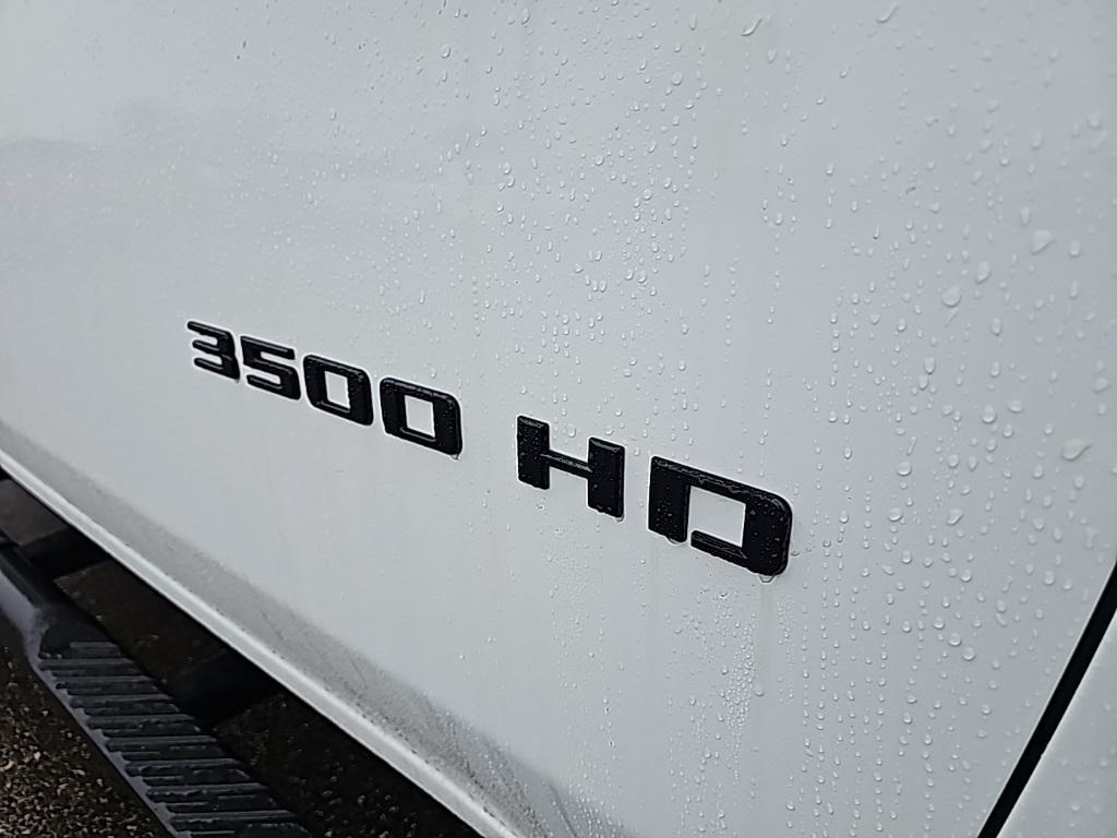 new 2026 Chevrolet Silverado 3500 car, priced at $65,275