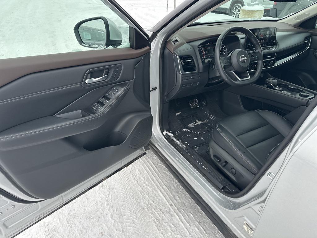 used 2023 Nissan Rogue car, priced at $27,967