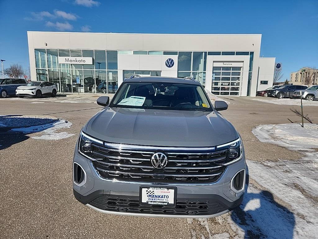 new 2026 Volkswagen Atlas car, priced at $48,317