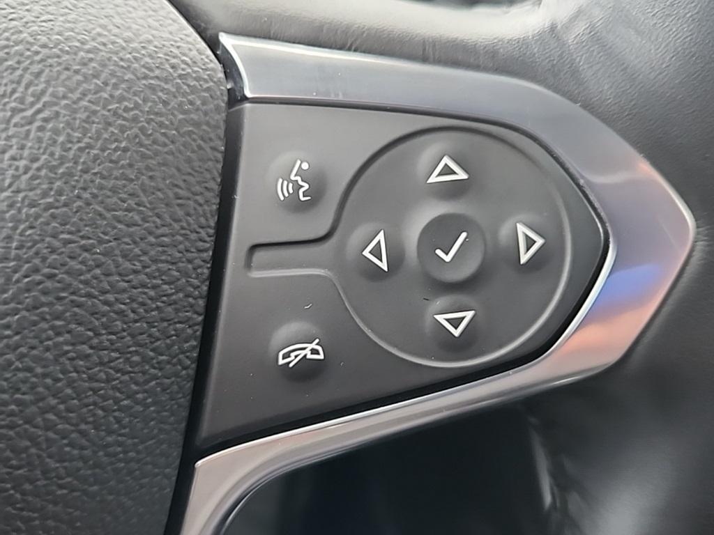 used 2021 Chevrolet Traverse car, priced at $31,867