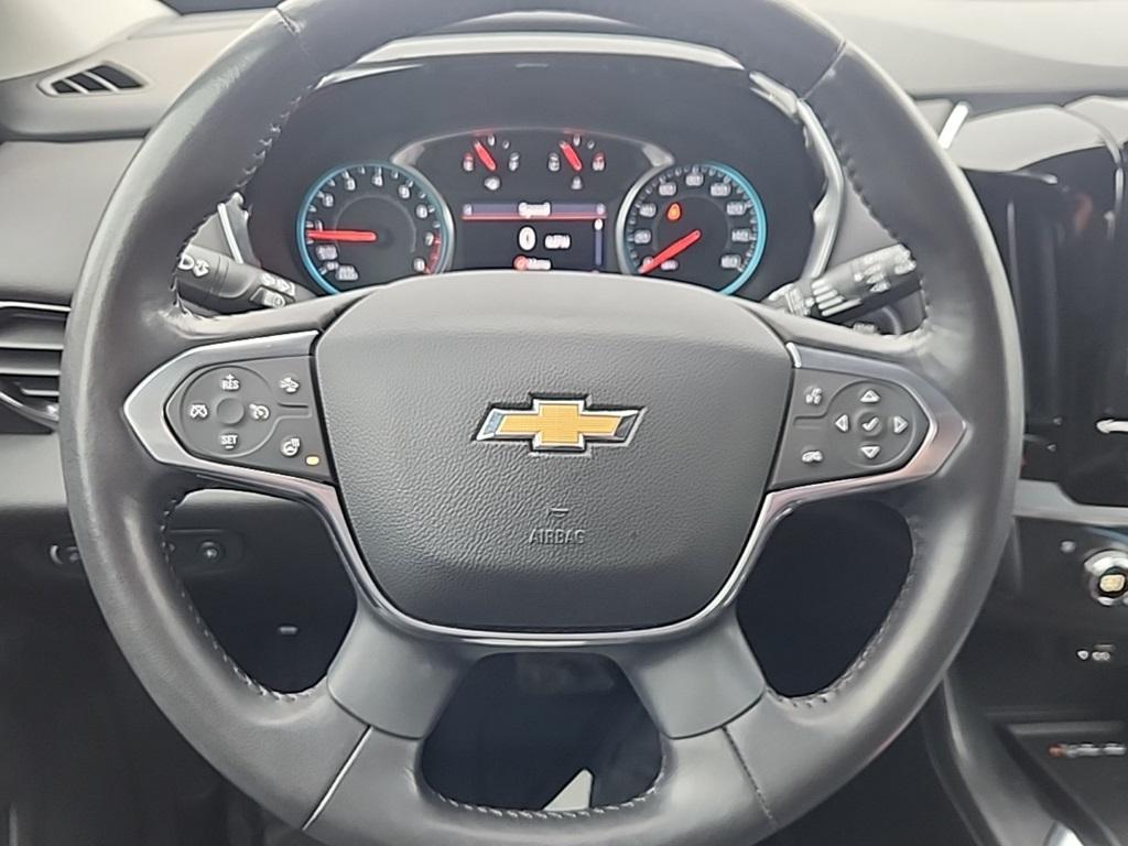 used 2021 Chevrolet Traverse car, priced at $31,867