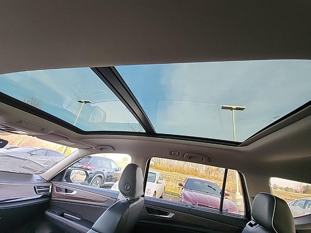 new 2026 Volkswagen Atlas car, priced at $52,779