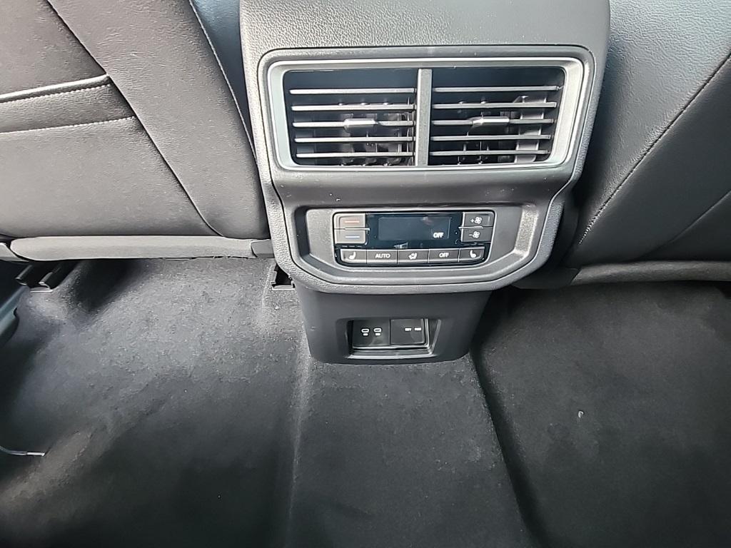 new 2026 Volkswagen Atlas car, priced at $52,779