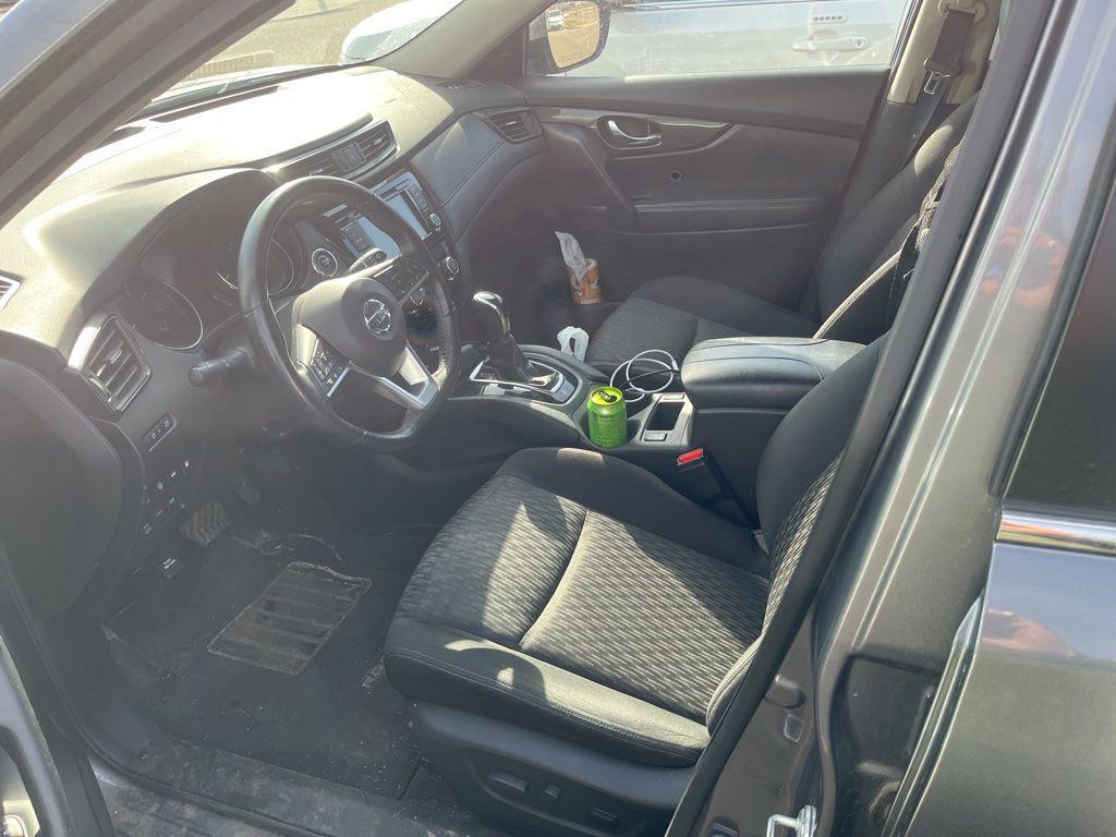 used 2019 Nissan Rogue car, priced at $12,989