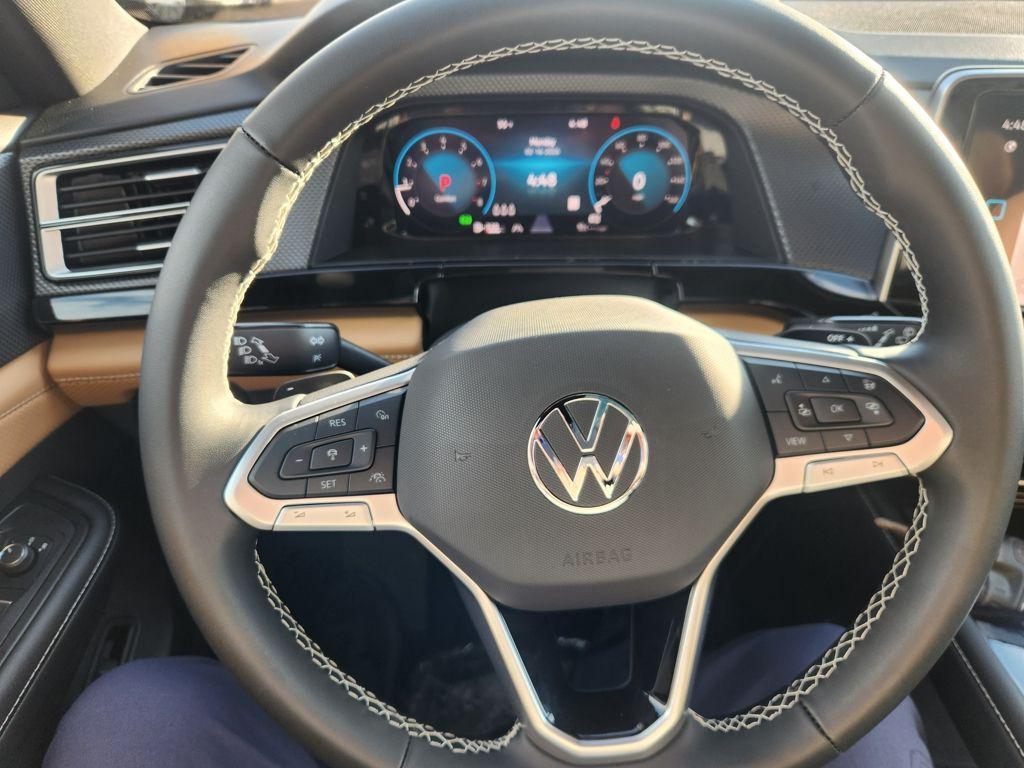 new 2026 Volkswagen Atlas Cross Sport car, priced at $46,375