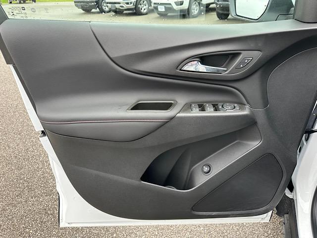 used 2023 Chevrolet Equinox car, priced at $23,948