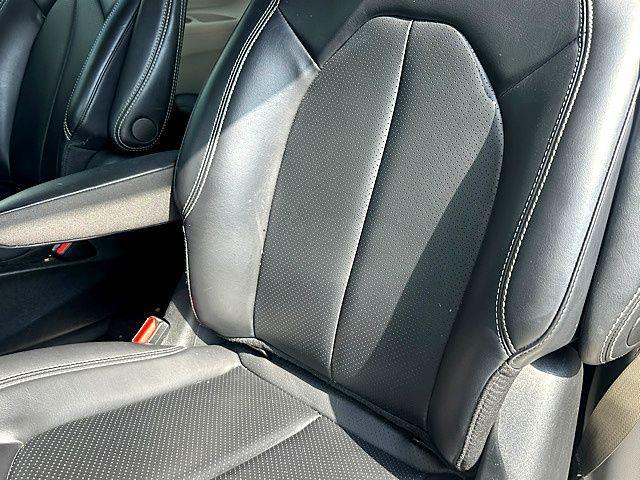 used 2023 Chrysler Pacifica Hybrid car, priced at $21,535