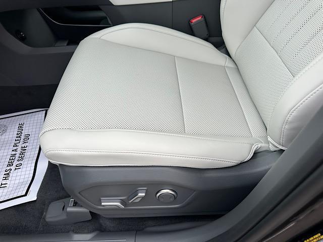 used 2026 Hyundai Santa Fe car, priced at $41,500