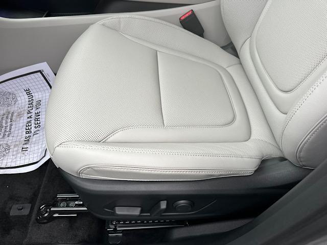 new 2026 Hyundai TUCSON Hybrid car, priced at $42,399