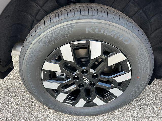 new 2027 Hyundai SANTA CRUZ car, priced at $38,935