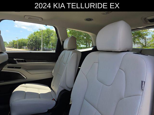 used 2024 Kia Telluride car, priced at $33,897