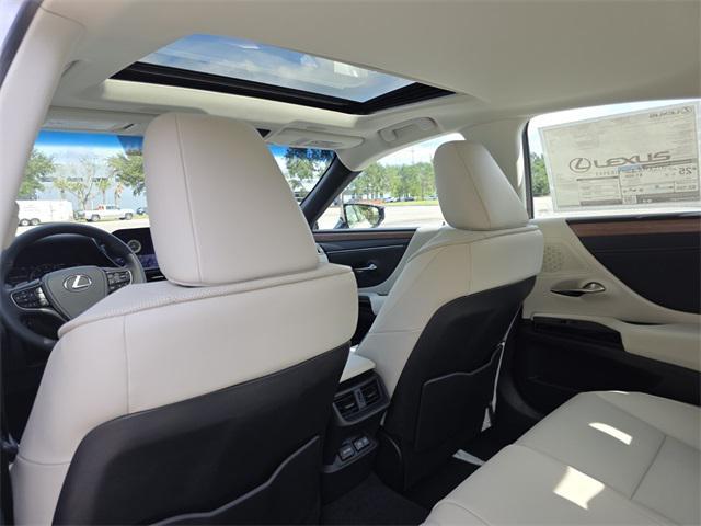 new 2025 Lexus ES 350 car, priced at $48,264
