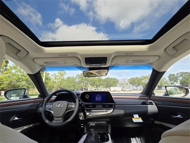 new 2025 Lexus ES 350 car, priced at $48,264
