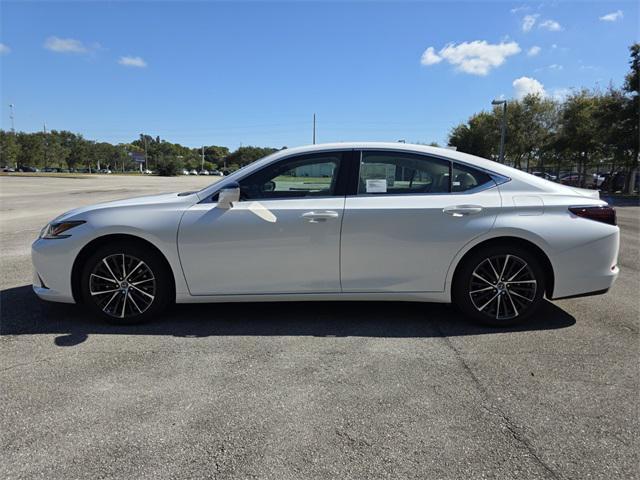 new 2025 Lexus ES 350 car, priced at $49,604
