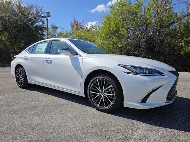new 2025 Lexus ES 350 car, priced at $49,604