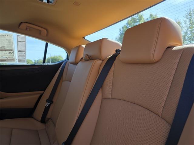 new 2025 Lexus ES 350 car, priced at $49,604