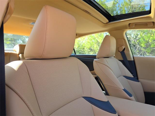 new 2025 Lexus ES 350 car, priced at $49,604