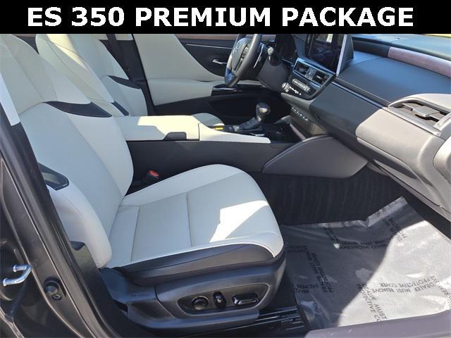 used 2025 Lexus ES 350 car, priced at $35,987