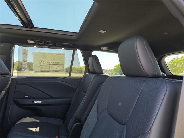 new 2026 Lexus TX 500h car, priced at $80,139