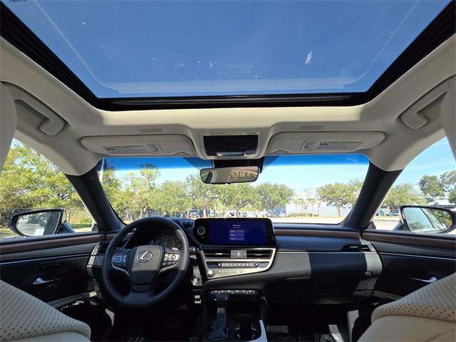 new 2025 Lexus ES 350 car, priced at $48,775