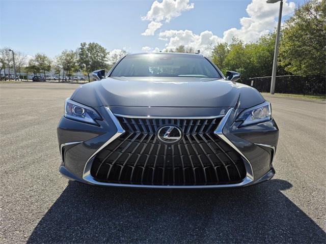new 2025 Lexus ES 350 car, priced at $49,604