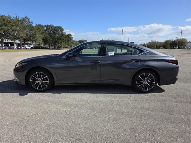 new 2025 Lexus ES 350 car, priced at $49,604