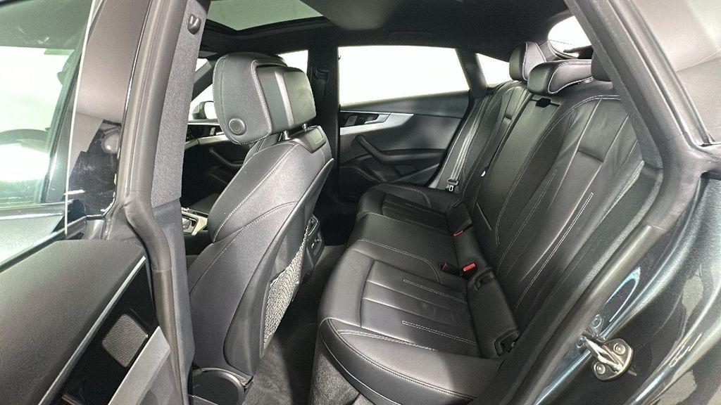 Audi A5 view 30