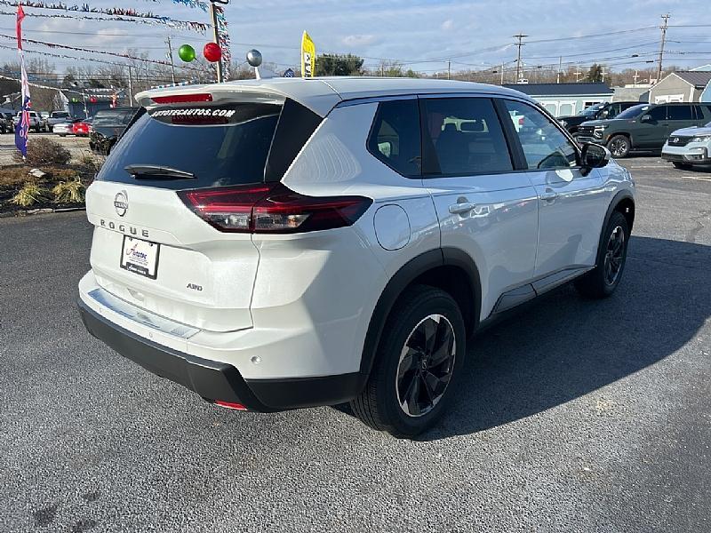 used 2026 Nissan Rogue car, priced at $31,995