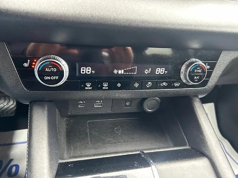 used 2024 Mitsubishi Outlander car, priced at $21,995