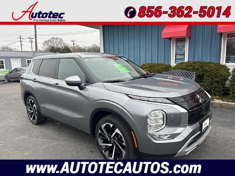 used 2024 Mitsubishi Outlander car, priced at $21,995