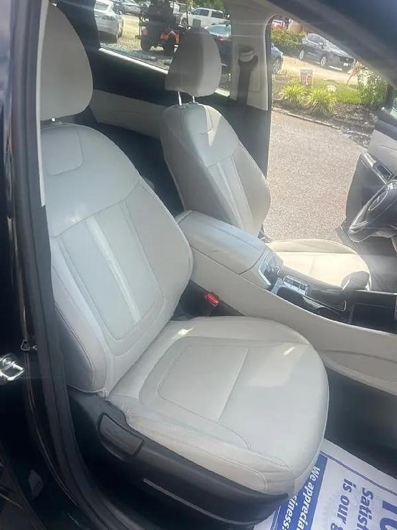 used 2025 Hyundai Tucson car, priced at $21,995