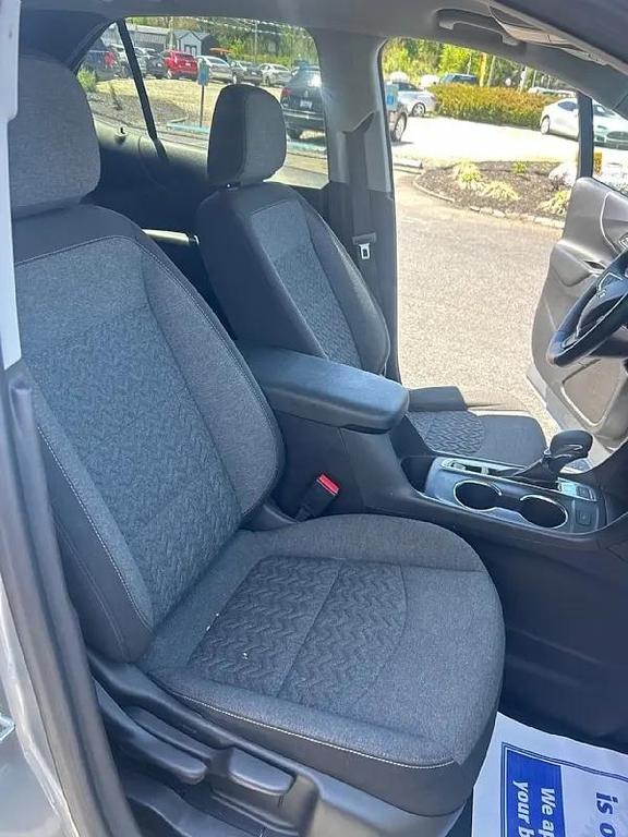 used 2024 Chevrolet Equinox car, priced at $22,995