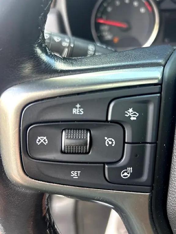 used 2021 Chevrolet Suburban car, priced at $38,495