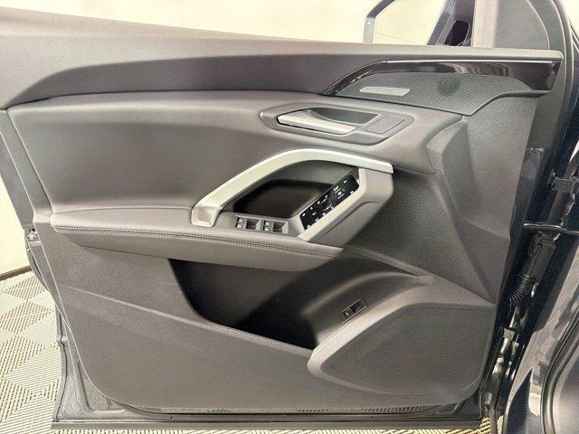 new 2025 Audi Q5 car, priced at $59,850