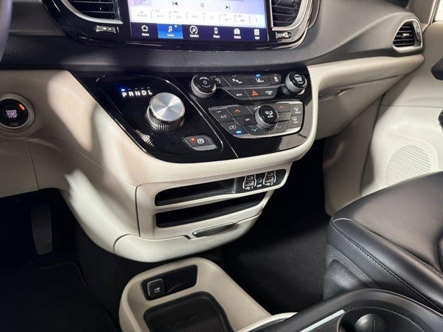 used 2023 Chrysler Pacifica car, priced at $23,789