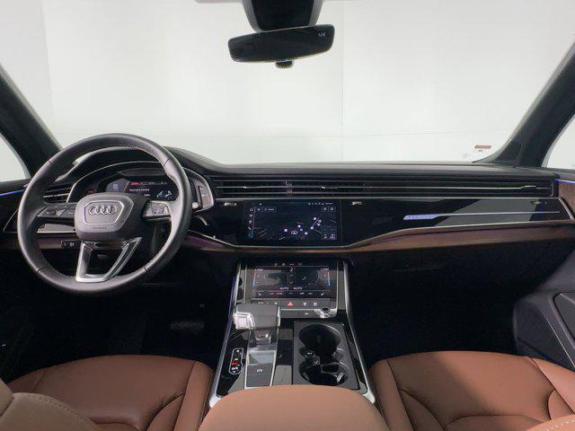 used 2025 Audi Q7 car, priced at $48,996