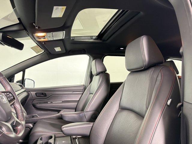 used 2025 Honda Odyssey car, priced at $37,789