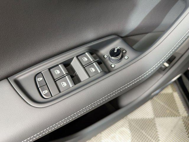 new 2026 Audi Q7 car, priced at $72,811