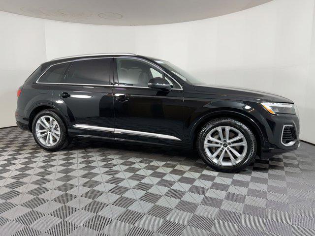 new 2026 Audi Q7 car, priced at $72,811