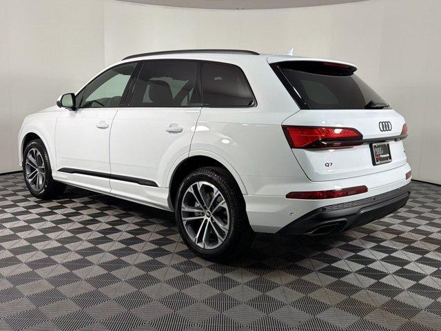 new 2026 Audi Q7 car, priced at $65,780