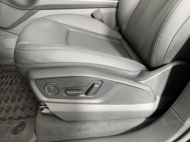 new 2026 Audi Q7 car, priced at $64,881