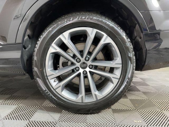 new 2026 Audi Q7 car, priced at $64,881