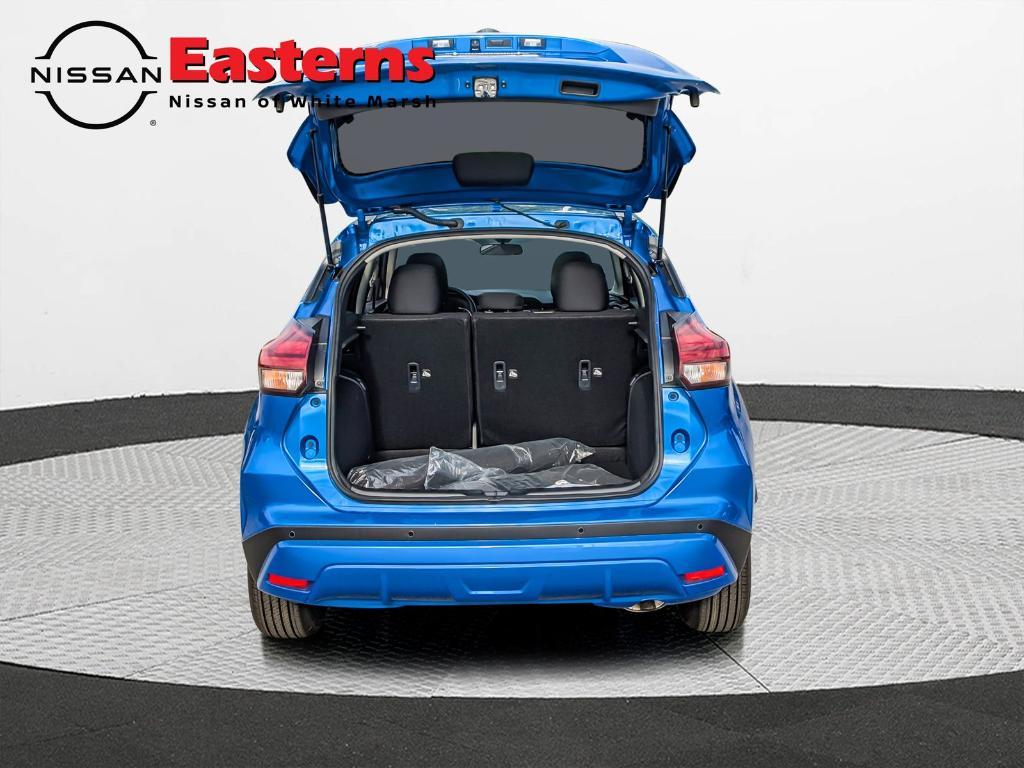 new 2025 Nissan Kicks Play car, priced at $21,304