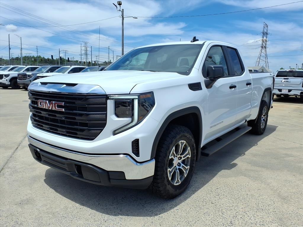 new 2026 GMC Sierra 1500 car, priced at $41,655