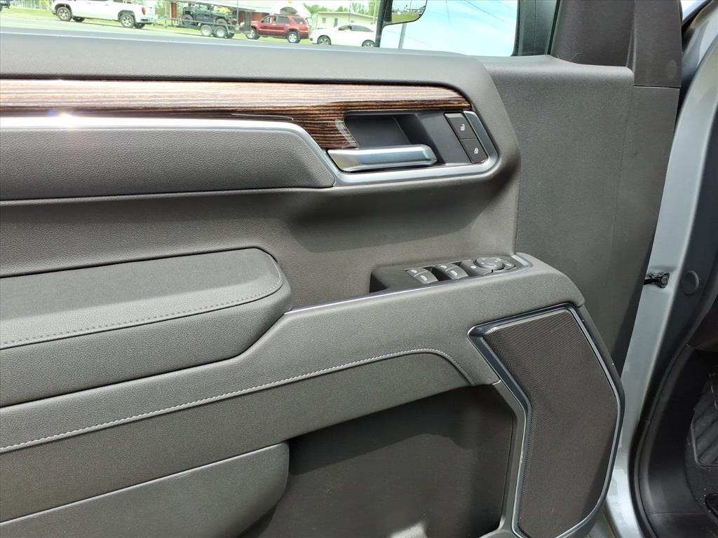 new 2026 GMC Sierra 1500 car, priced at $42,590