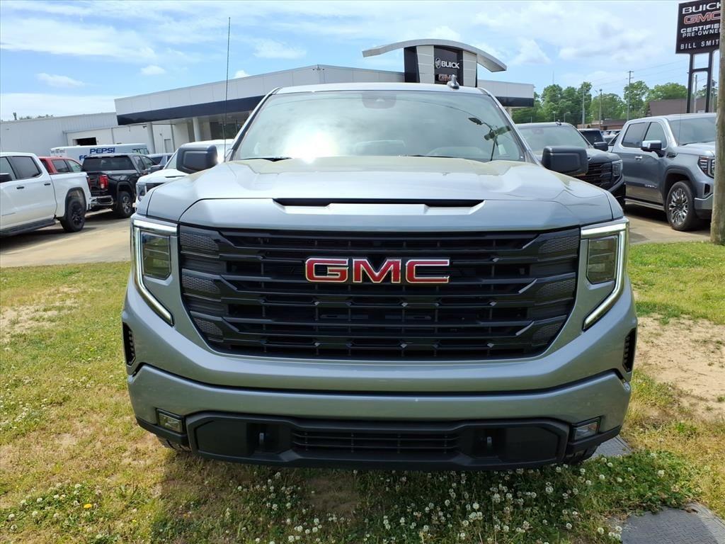 new 2026 GMC Sierra 1500 car, priced at $42,590