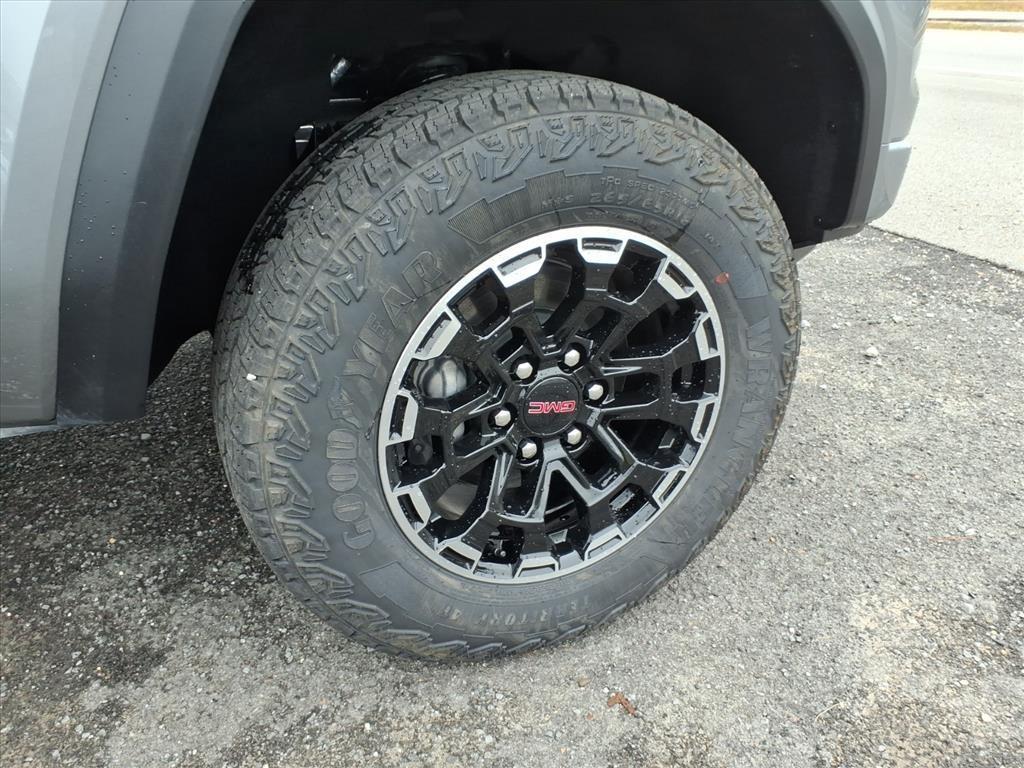 new 2026 GMC Canyon car, priced at $52,185