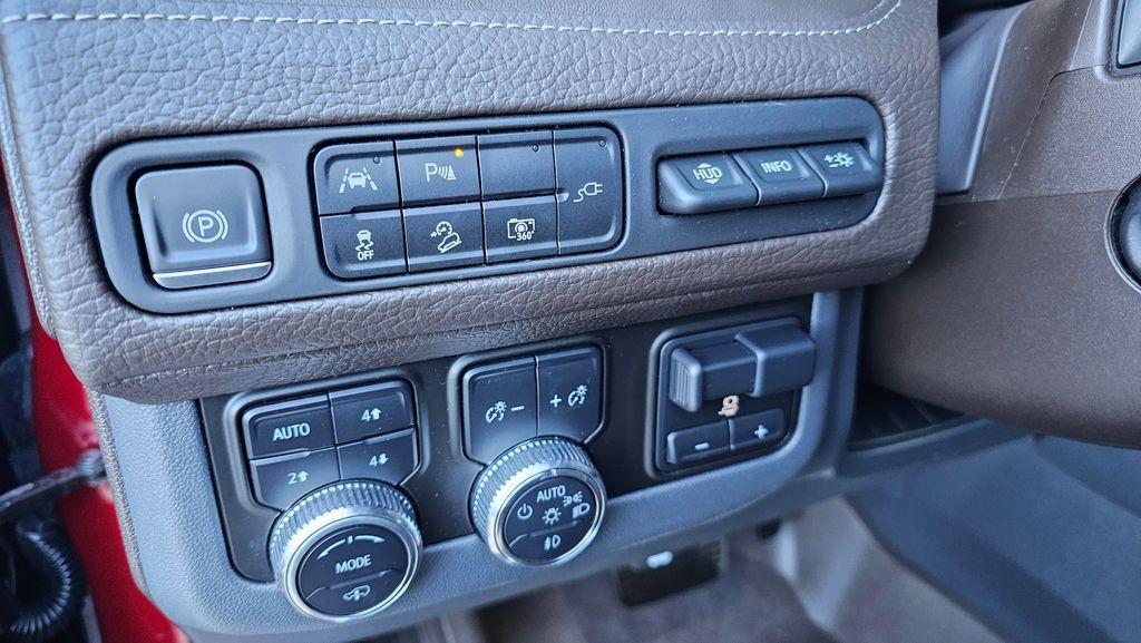 used 2022 GMC Yukon XL car, priced at $51,897